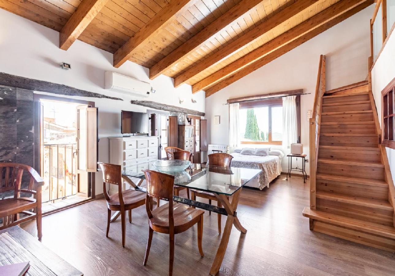 Apartamentos Vino Tinto Y Restaurante Tomate Rosa Adahuesca Eksteriør billede